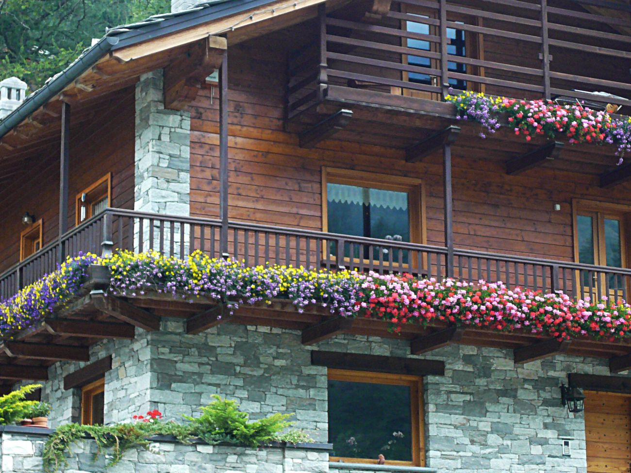 Balconi fioriti - Gressoney La TrinitÃ©